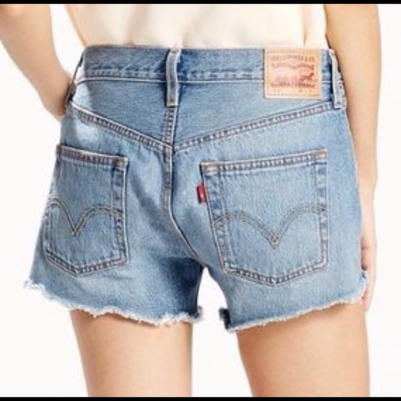 Levi’s 501 Glow Patchwork Shorts 24 Distressed - Picture 3 of 15